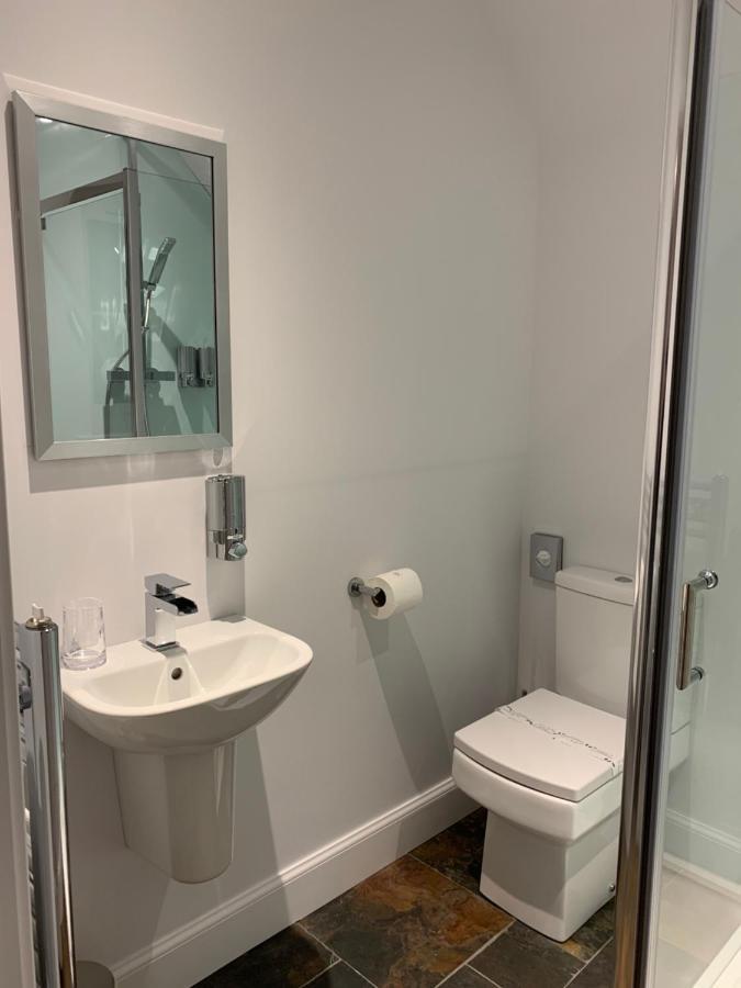 Deluxe Double Room with Shower,1033933265:JPEG